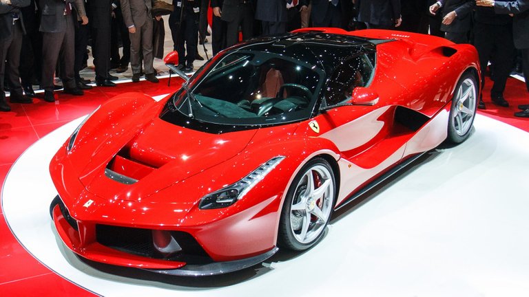 Ferrari-LaFerrari.jpg