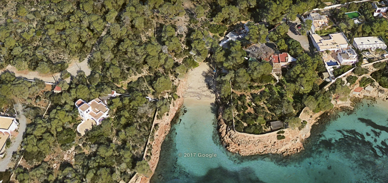 Cala Gracioneta Beach Cove.PNG