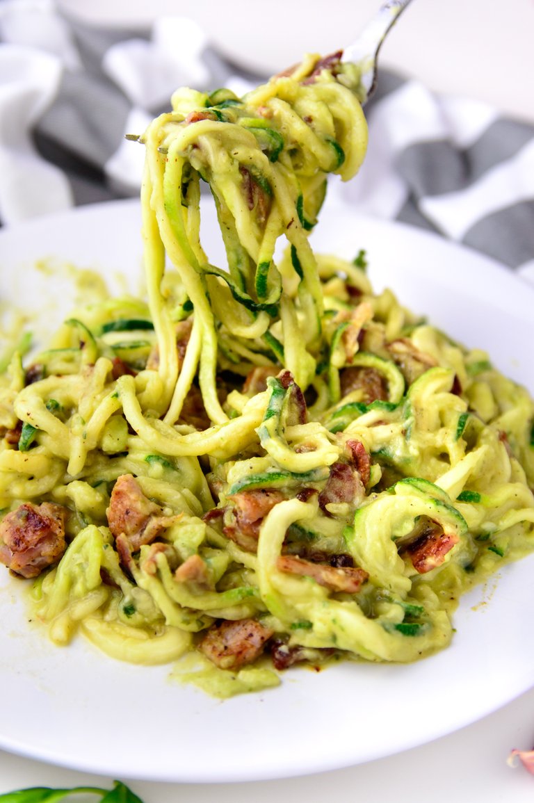 avocadozoodles11.jpg