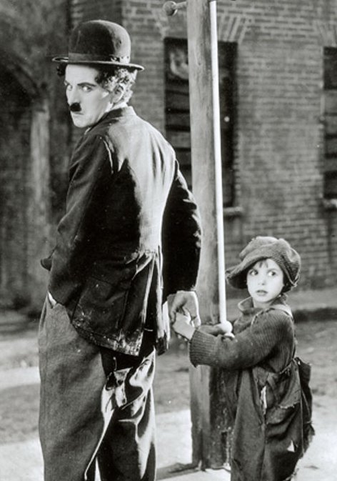 Chaplin_The_Kid_2_crop.jpg