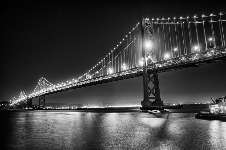 Harold_Davis_-_Bay_Bridge_and_Moon.jpg