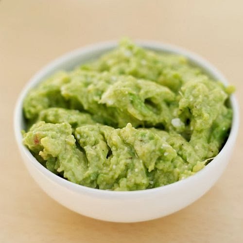 the-making-of-the-avocado-dip-guacamole-4538.jpg