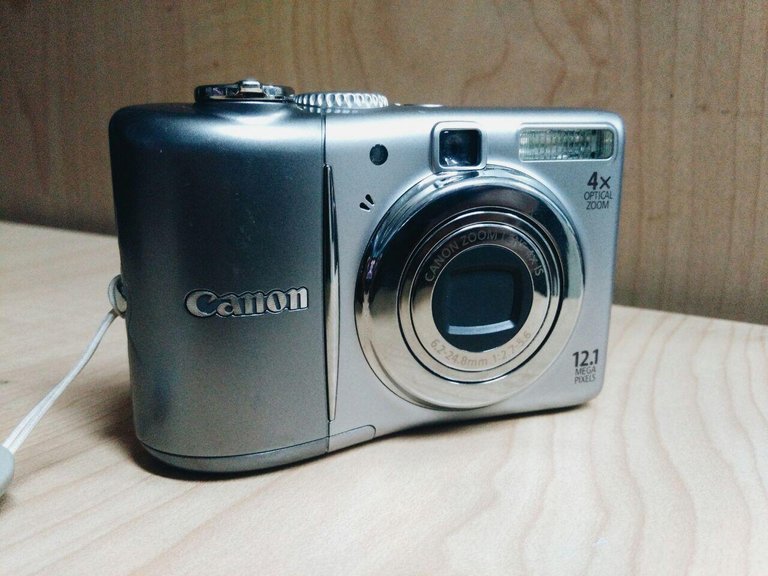 Canon A1100.jpg