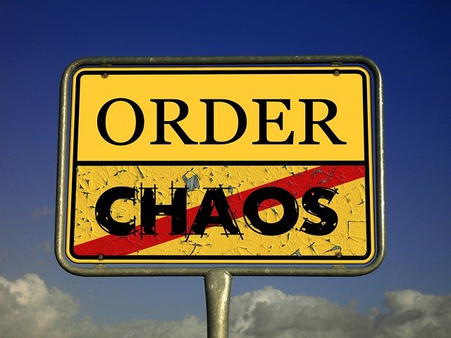 chaos-485493_640.jpg