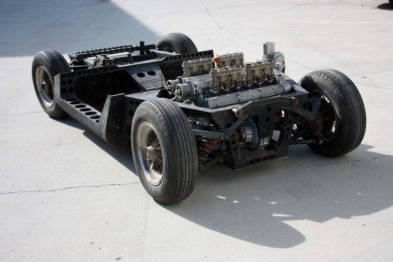 1965_Turin_Salon_Miura_Chassis_-1.jpg