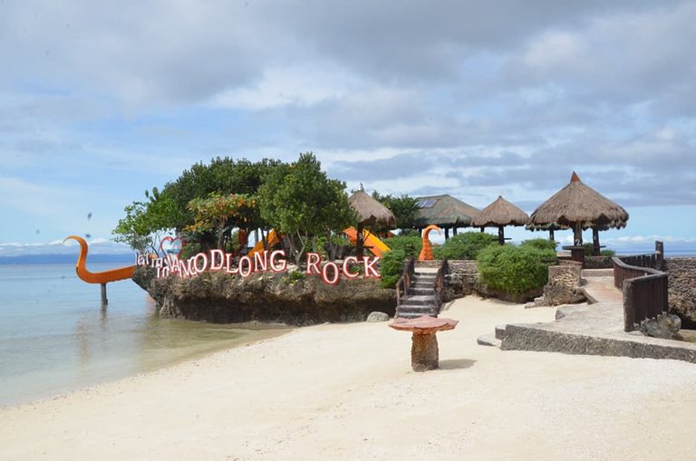 mangodlong rock resort5.jpg