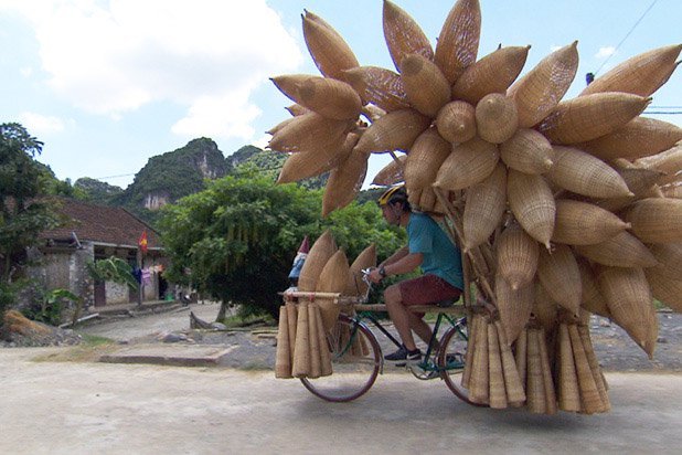 Amazing-Race-Vietnam-Bike.jpg