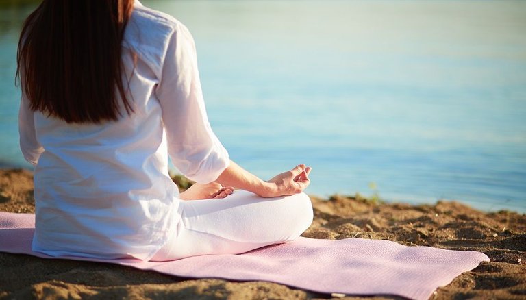 woman_meditating.jpg