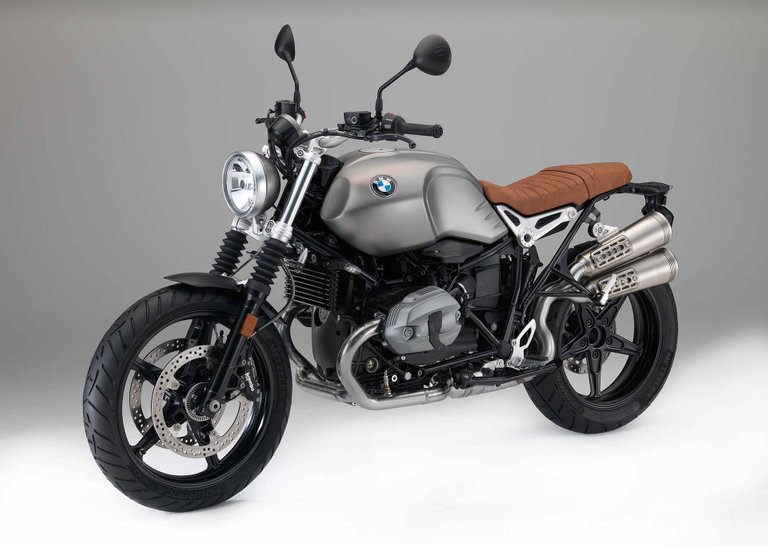 BMW-ScramblerTop.jpg