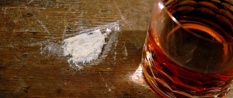 alcohol-cocaine-1500x632.jpg