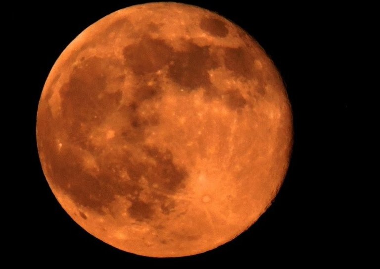 super_blood_moon