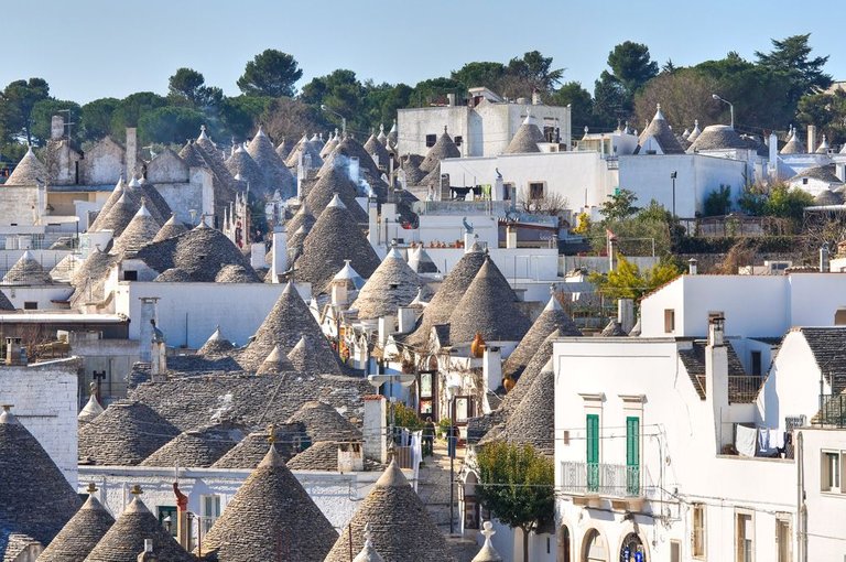 alberobello vista.jpg