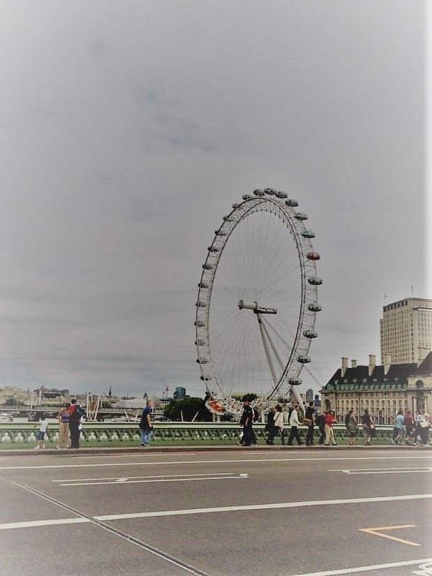 london eye.jpg