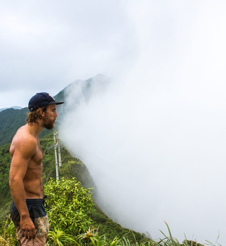 Kaau-Crater-Trail-Oahu-Hawaii-4856-938x1024.jpg