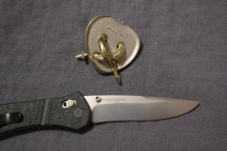 Benchmade 710 Blade Clip Side 2.jpg