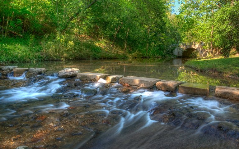 Gorge-Creek-05-05-2011.jpg