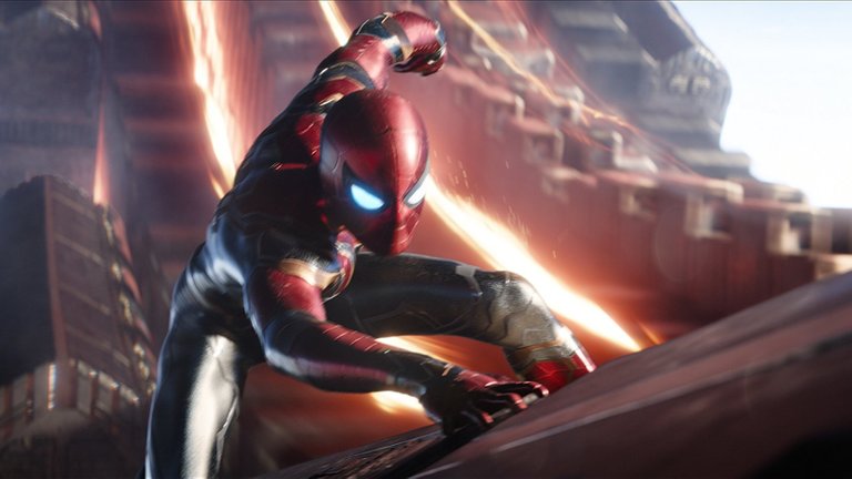 avengers-infinity-war-spiderman-is-avenger-new-tv-spot-20-584124mp4_584125.png