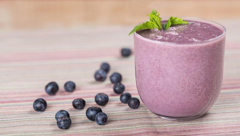 blueberry-smoothie_Sp.jpg