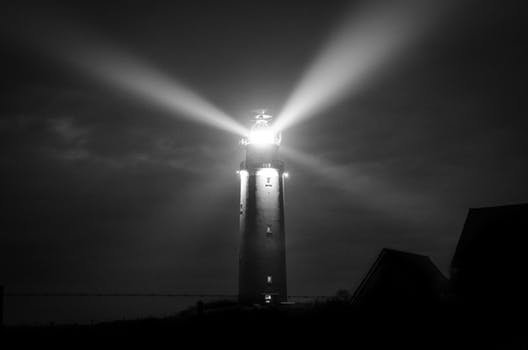 lighthouse-night-sea-coast-7.jpeg