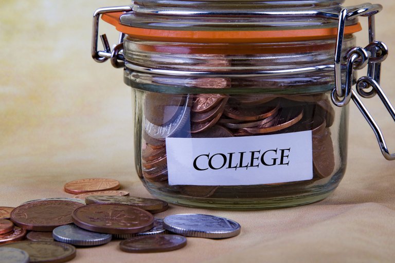 financial-concept-college.jpg