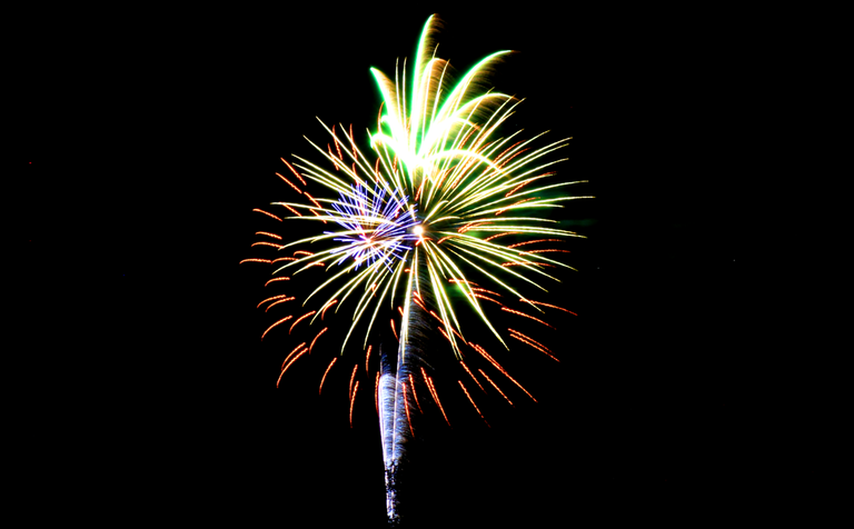 firework1@0.5x.png