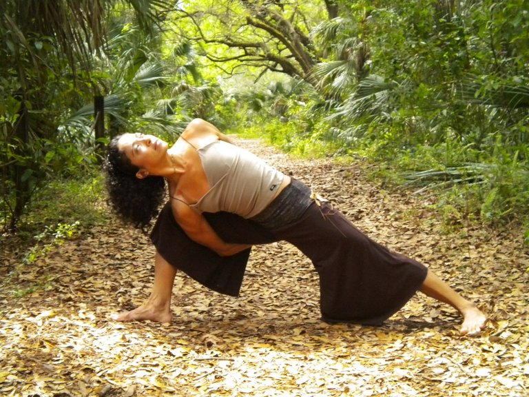 utthita-parsvakonasana1.jpg