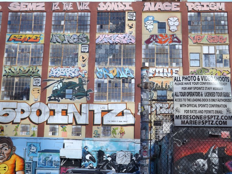 Streetart_Graffiti_New-York_5POINTZ_20.jpg