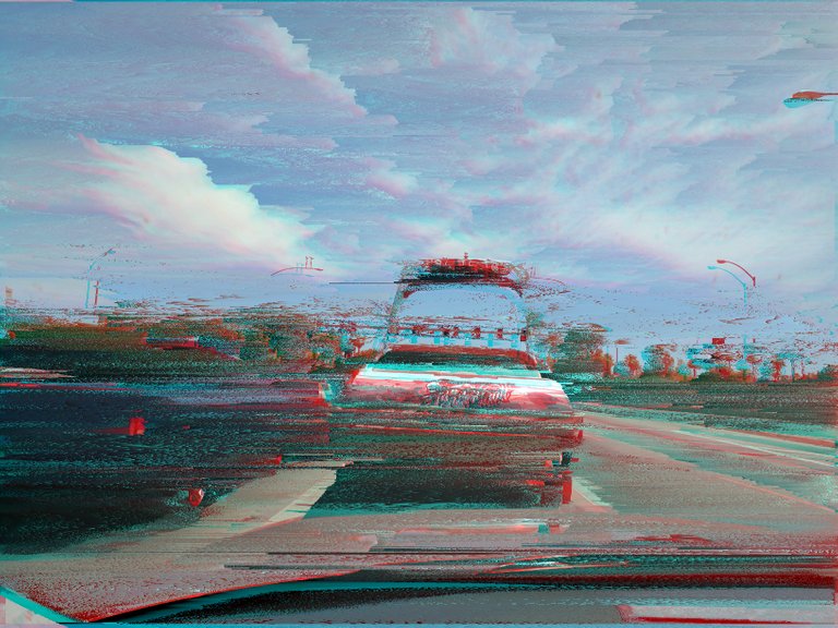 20170610212310_glitch.jpg