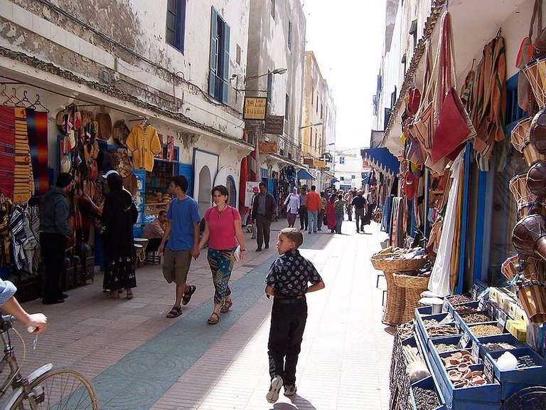 800px-MoroccoEssaouira_street.jpg