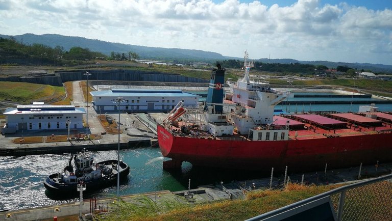 hilarski-panama-canal-agua-clara.jpg