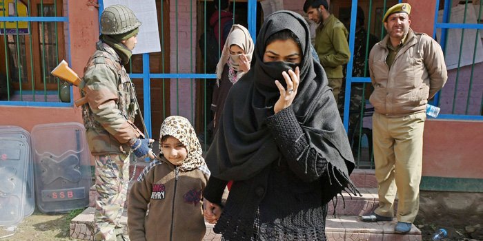 Jammu-and-Kashmir-Bypoll-bi.jpg