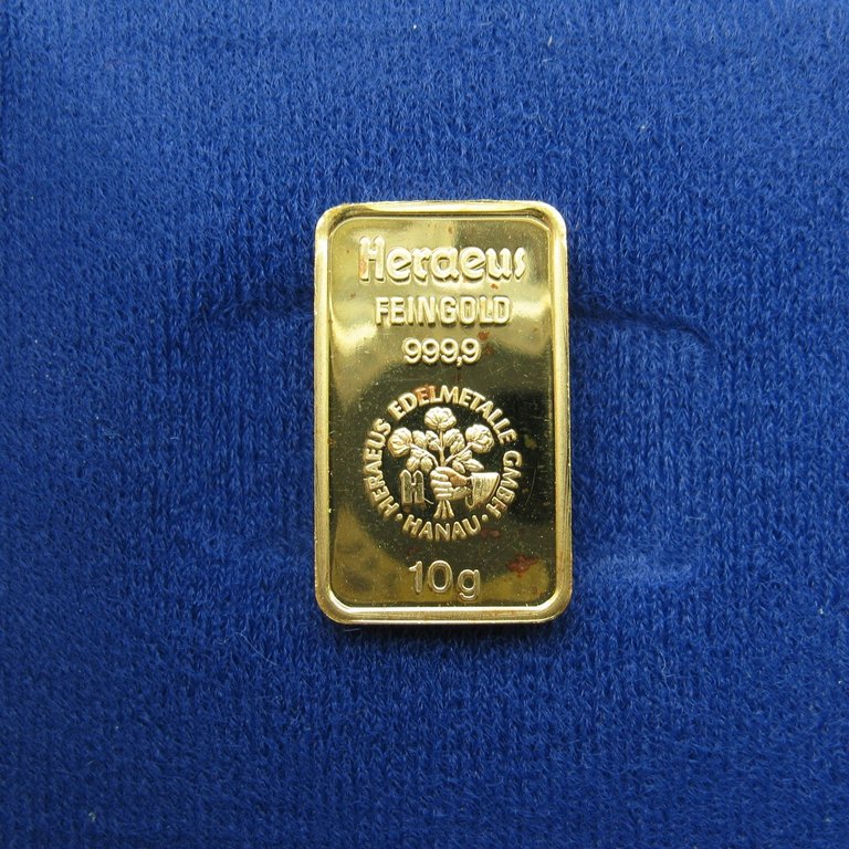 Haraeus 10g gold.jpg