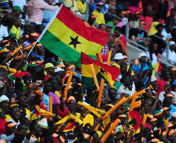 2.-A-section-of-Ghanaians-displaying-the-national-colours.jpg