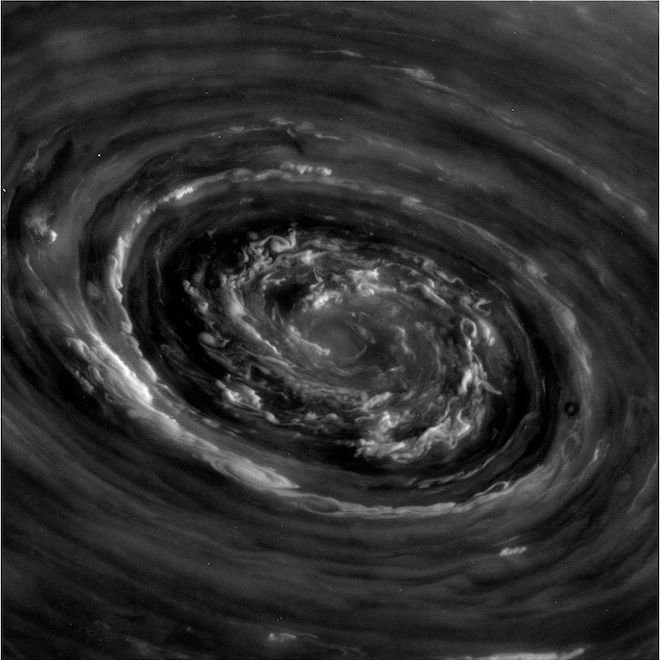 saturnstormnpole.jpg