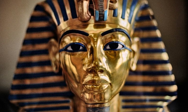 tutankhamon-1030x615.jpg