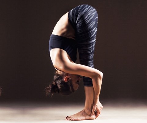 uttanasana-yoga-asana.jpg