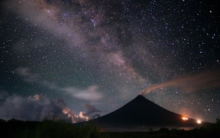 mayon.jpg