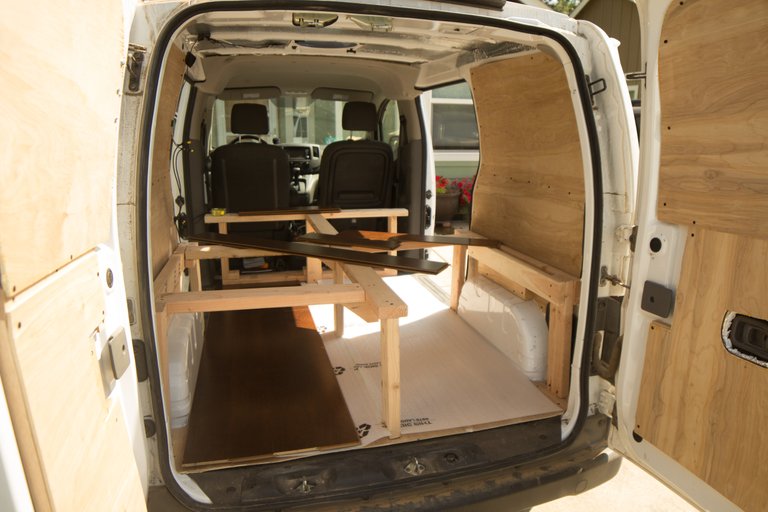 Van-Frame.jpg