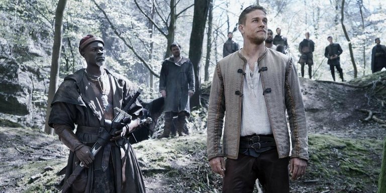 djimon-hounsou-and-charlie-hunnam-in-king-arthur-legend-of-the-sword-1024x512.jpg