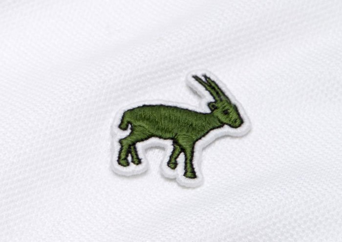 Lacoste-changes-logo-to-save-threatened-species-5a97c1f6bc9cc__700.jpg