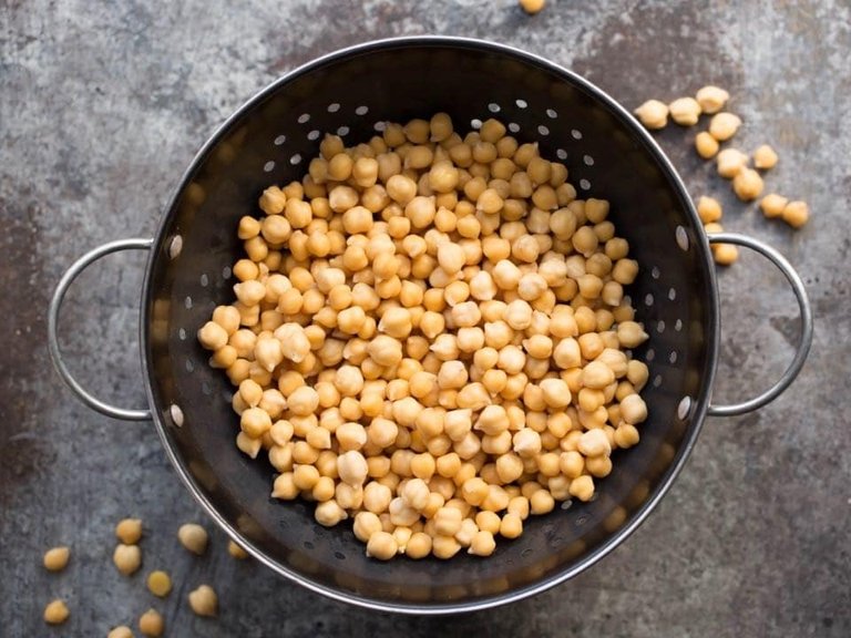 How-To-Cook-Chickpeas-TORI-AVEY-5-1-960x720.jpg