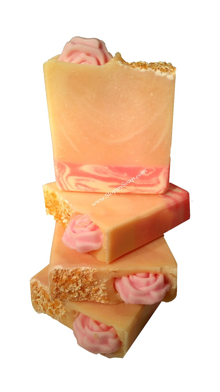 WhiteWinfandelWineSoap1WithLogo.jpg