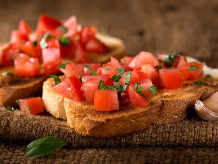 Bruschetta-with-tomato-and-basil.jpg