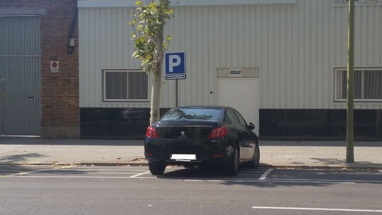 Parking_12.jpg