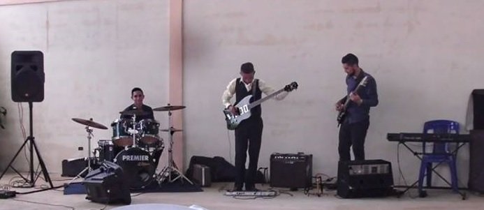 BANDA DE IGLESIA.jpg