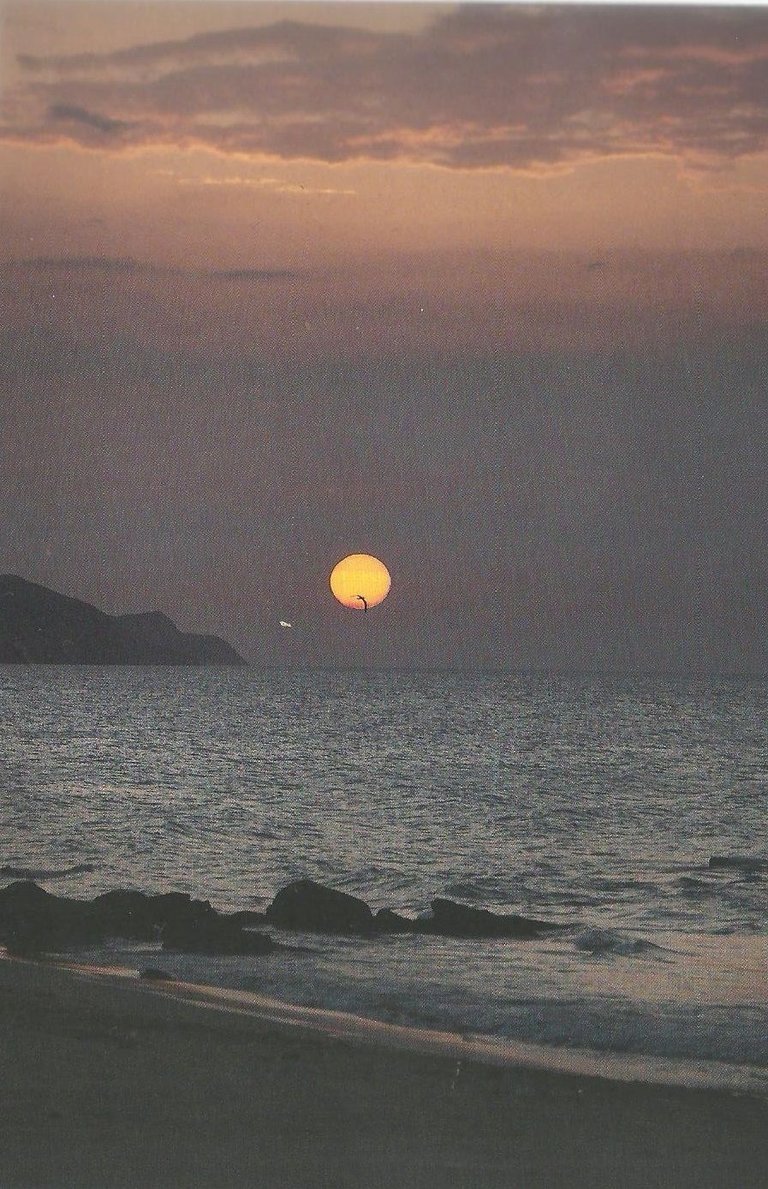 Atardecer playas de cumana 2.jpg