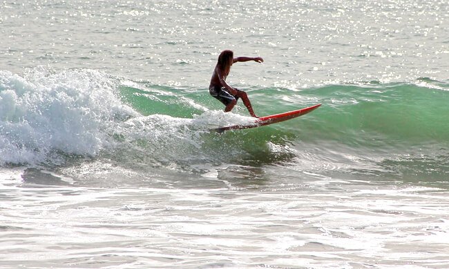 surfing-in-costa-rica.JPG