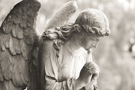 praying-angel.jpg