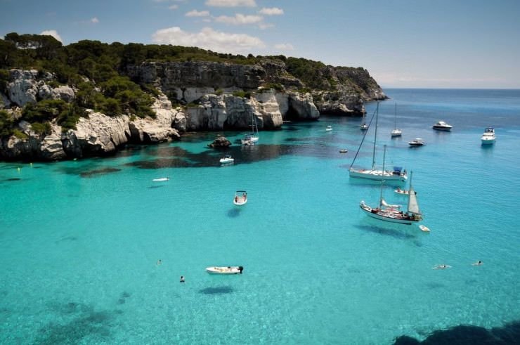 Top-10-Clearest-Waters-Menorca-Photo-by-Basilio-Ochando-740x491.jpg