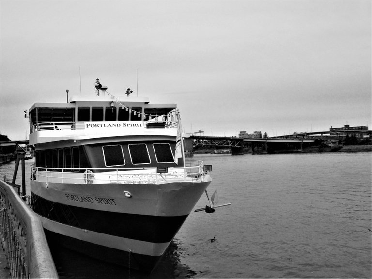 Portland_bwphoto.jpg